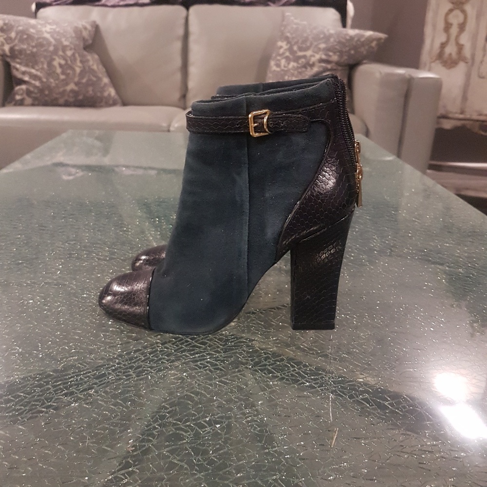 Tory Burch Gracie Boots